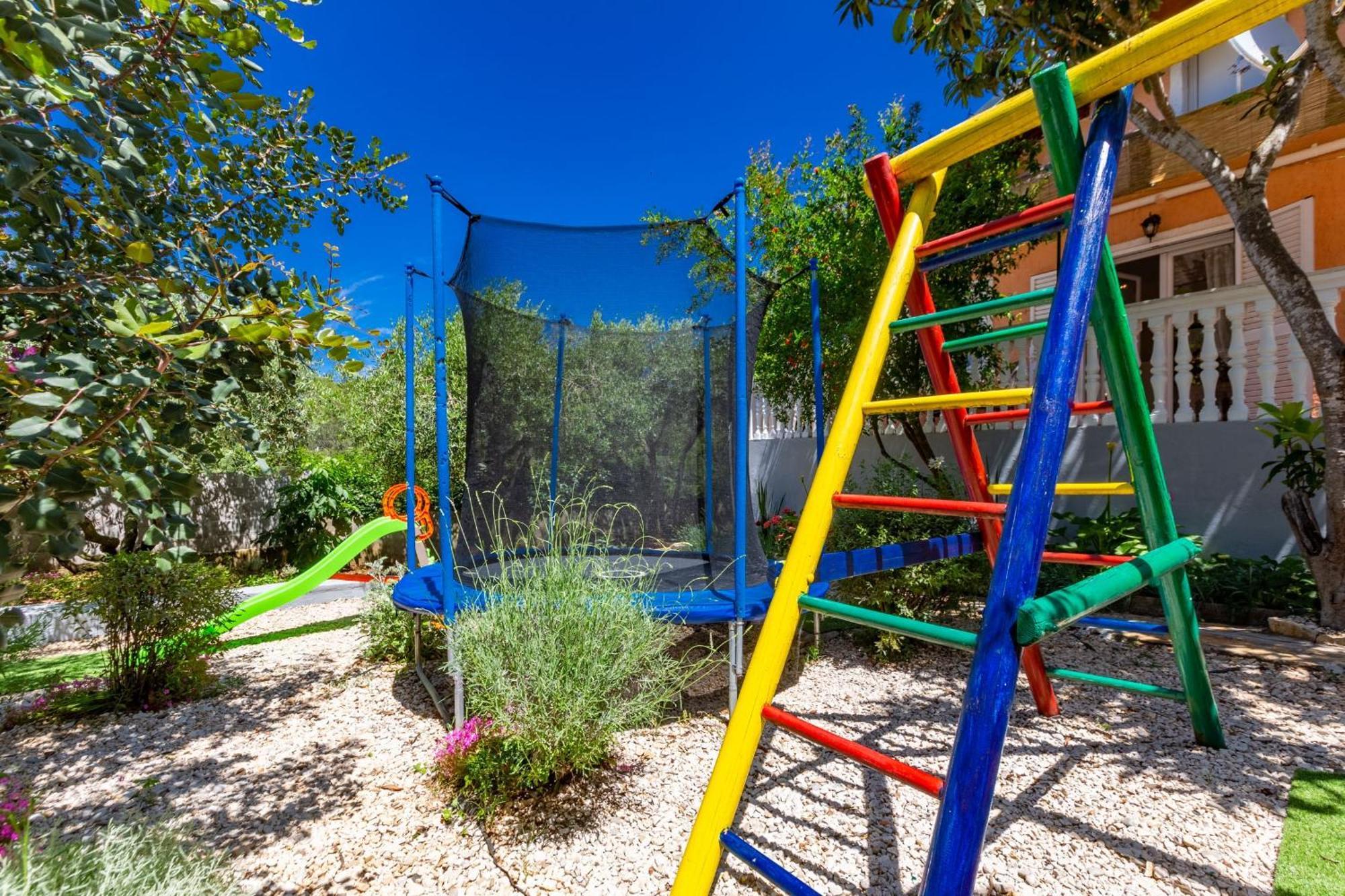Holiday Home Flora Zadar Dış mekan fotoğraf