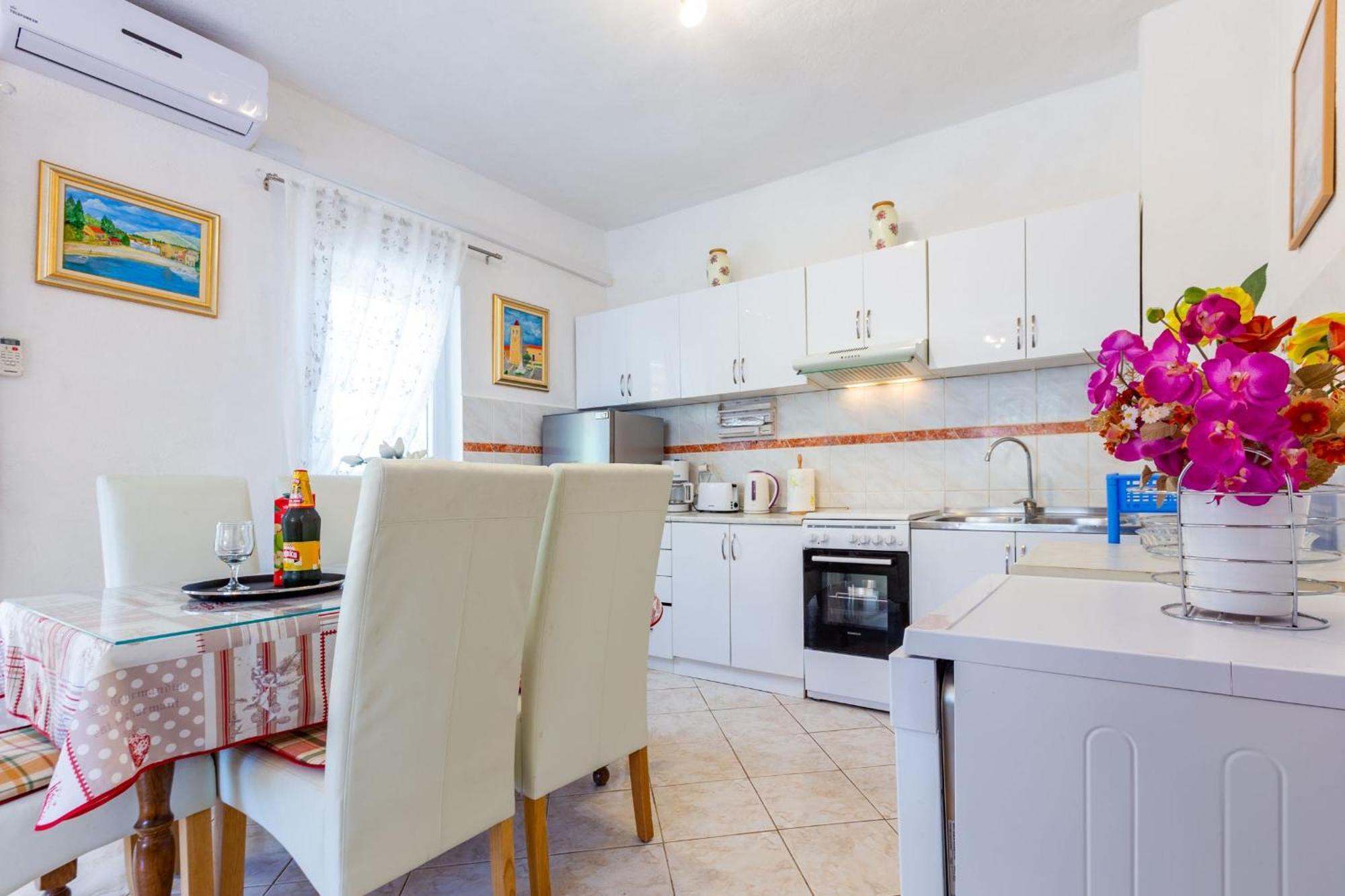 Holiday Home Flora Zadar Dış mekan fotoğraf