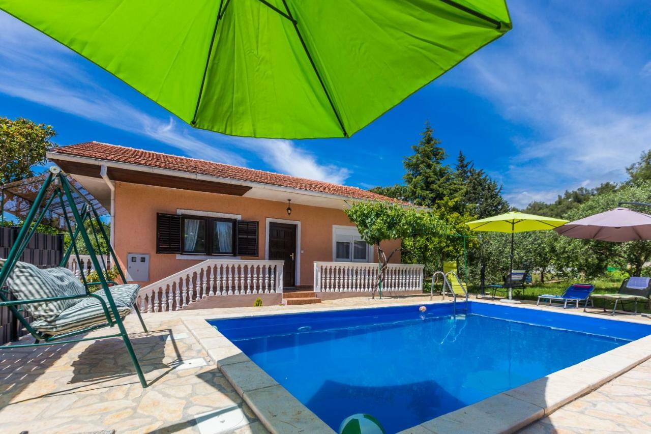 Holiday Home Flora Zadar Dış mekan fotoğraf