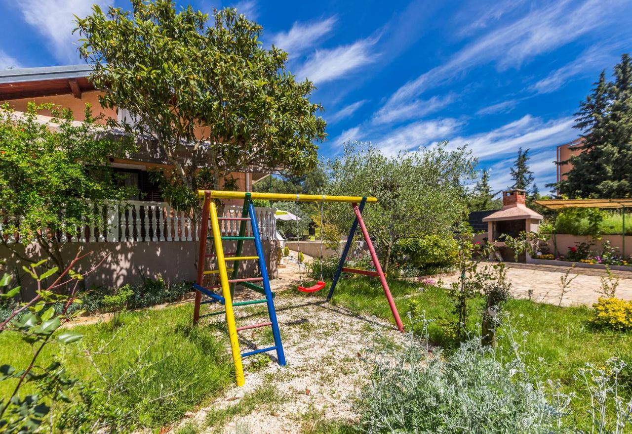 Holiday Home Flora Zadar Dış mekan fotoğraf