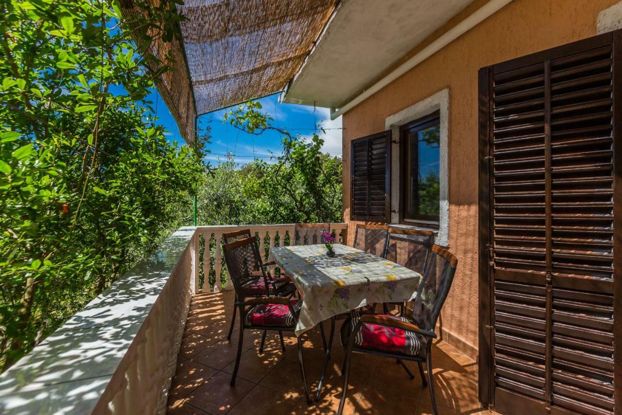 Holiday Home Flora Zadar Dış mekan fotoğraf